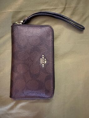 Coach Brown Signature Zip Wristlet with Gold Logo